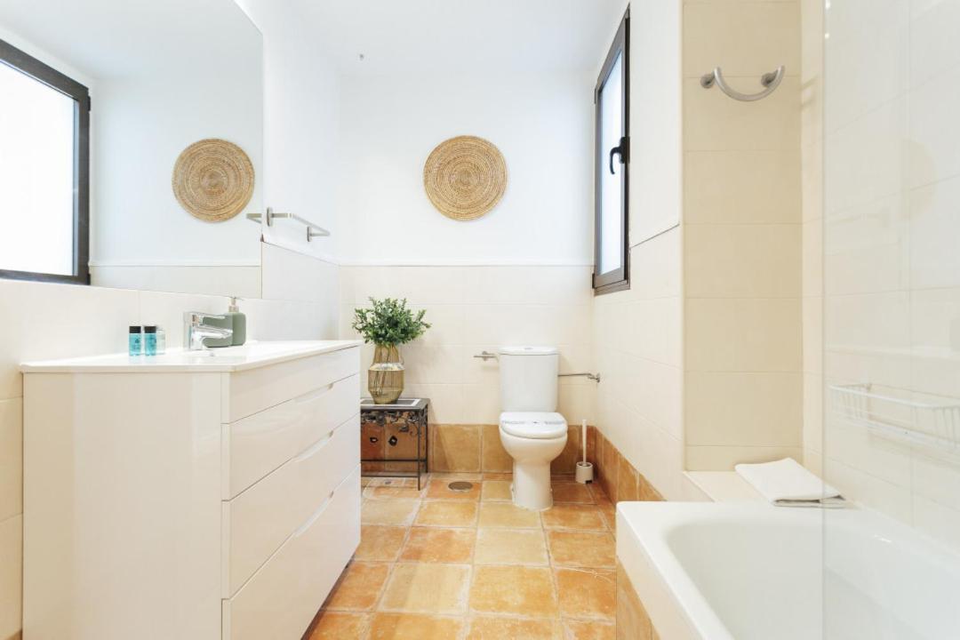 Minty Stay 3Bd Apartment - Triana Sevilla Exterior foto