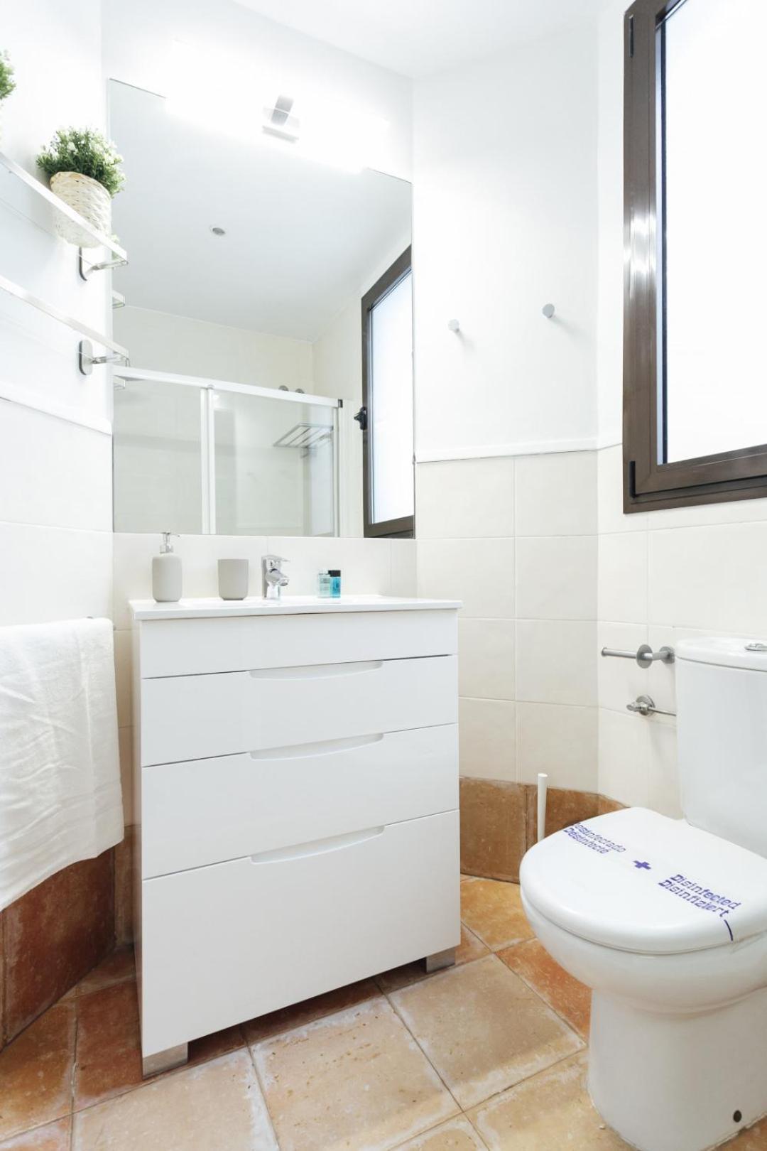 Minty Stay 3Bd Apartment - Triana Sevilla Exterior foto